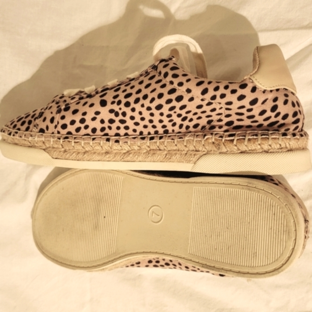 Universal Thread Shaelyn Animal Polka Dot Brown Tan Lace Up Casual Sneakers EUC - Picture 6 of 7